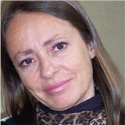 Transmettre les bases de la langue et de l'écriture du français que j'ai appris il y a 60  ans serait ma proposition.